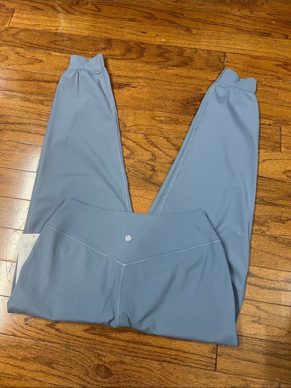 41. Lululemon Align High-Rise Jogger *Regular
Steel Blue NWT